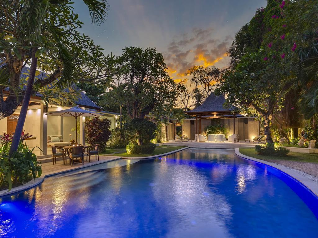 Lataliana Villas Seminyak  Room photo