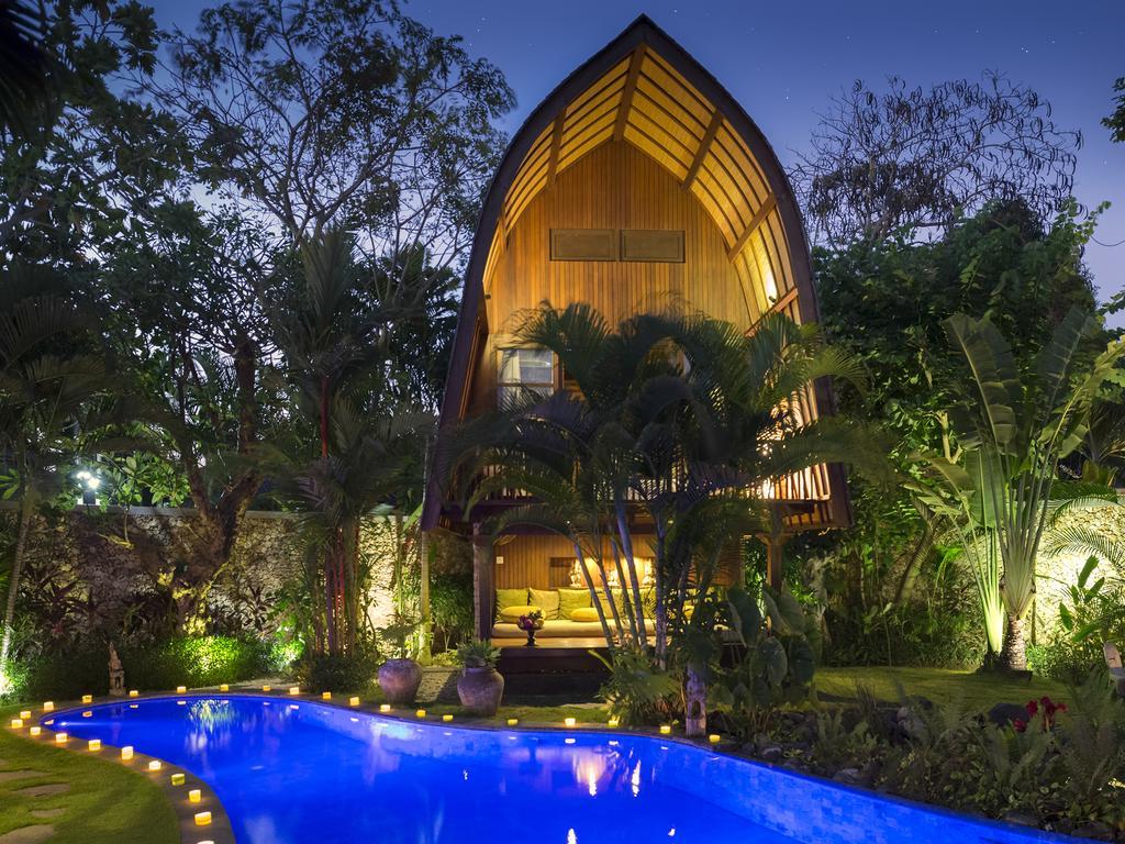 Lataliana Villas Seminyak  Room photo